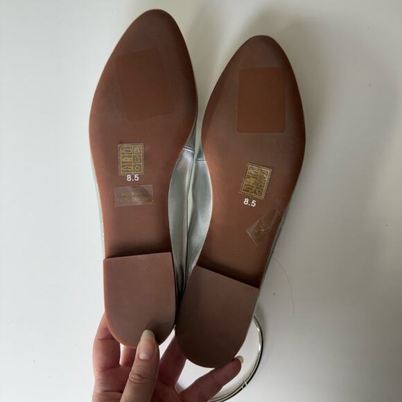 Jeffrey Campbell Tippy Ballet Flats Silver 8.5 - Picture 10 of 10